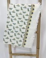 Dinosaur throw