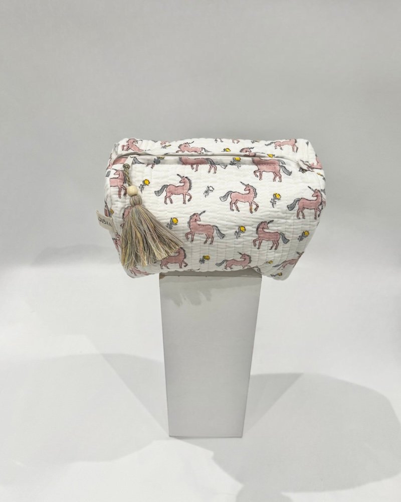 IMG_3227 Unicorn large pouch - Image 1