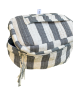 Grey lines - Image 2