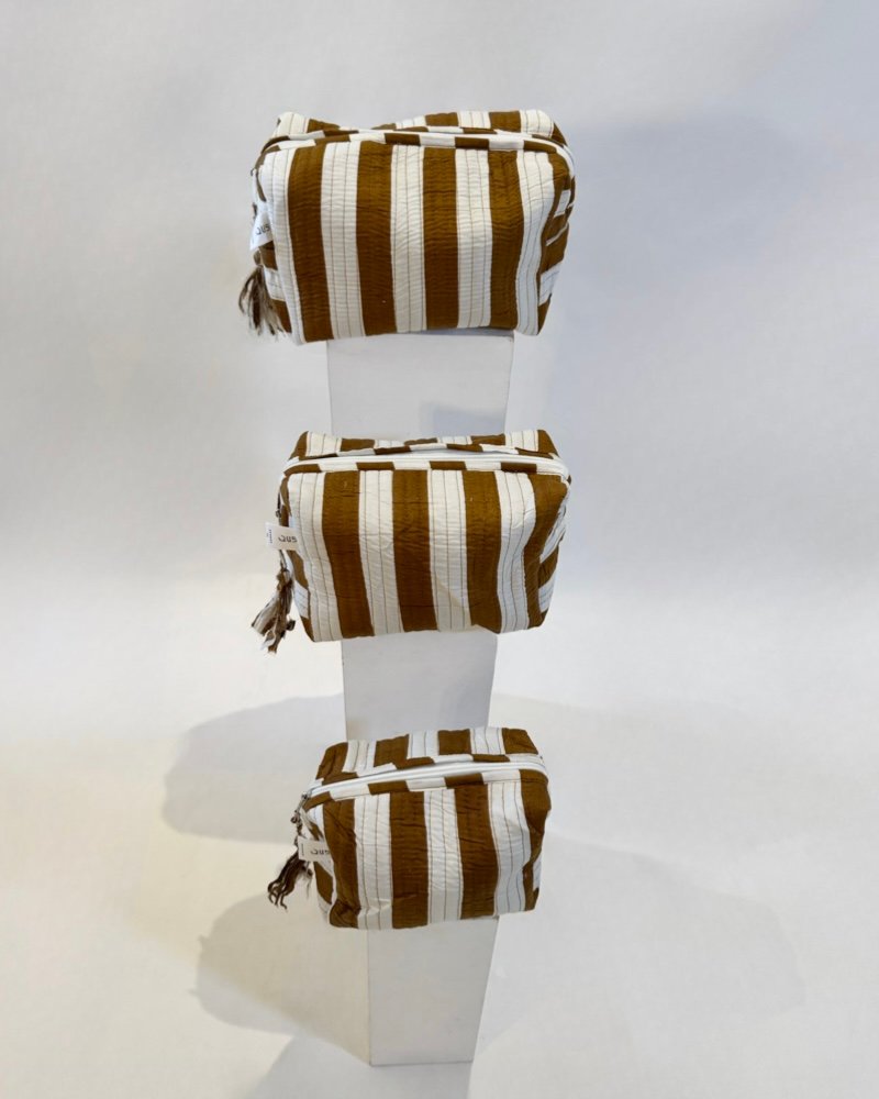 IMG_4853 Brown lines - Image 1